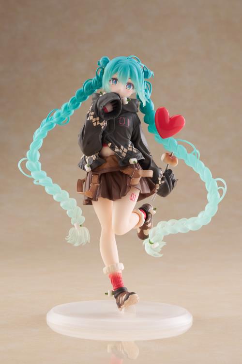 Hatsune Miku Fashion Outdoor 2